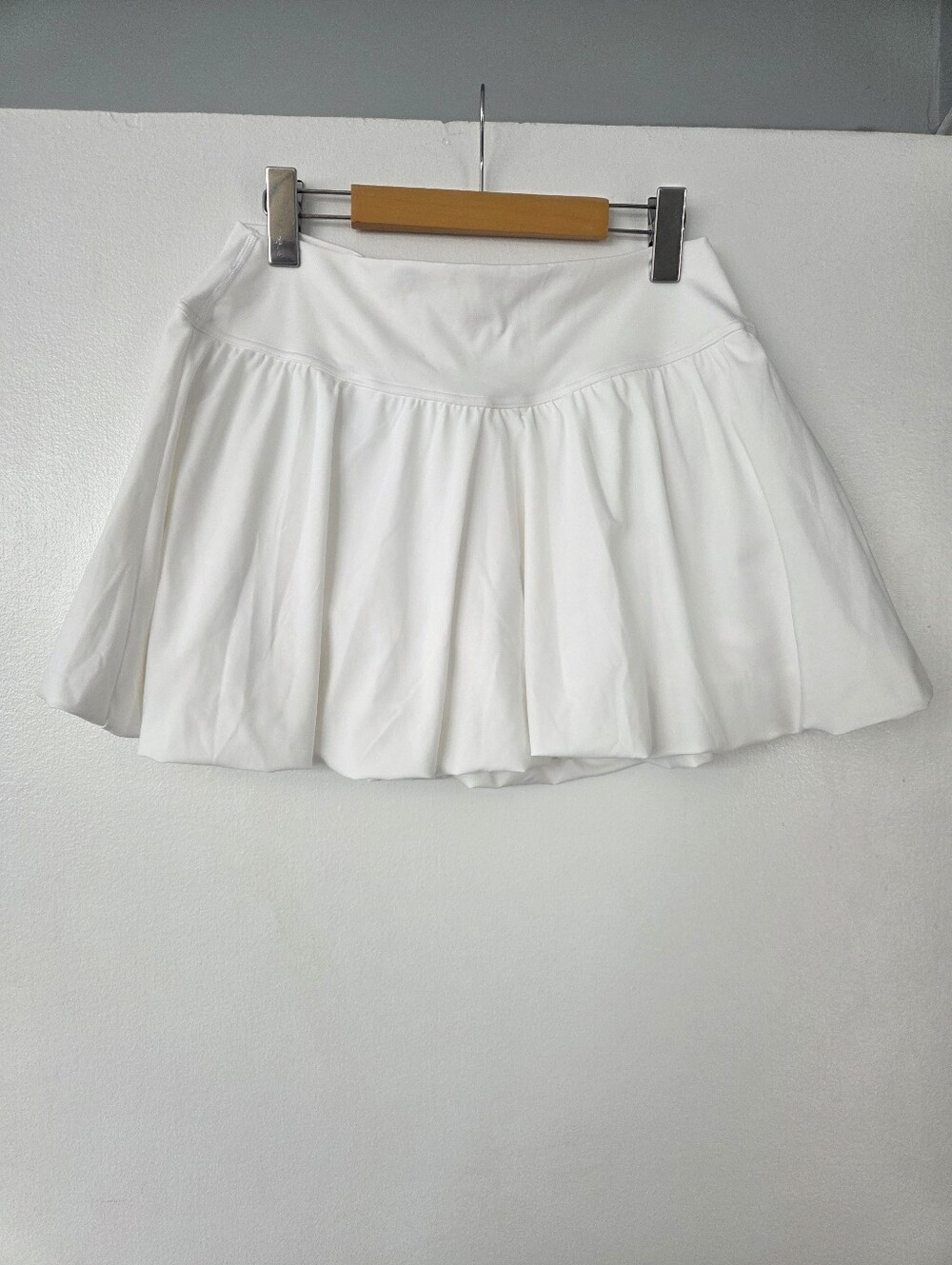 Hollister Gilly Hicks Active Bubble Skortie
